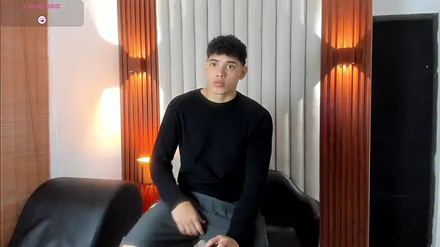 Justin mack online show from 10/04/25, 12:07