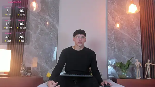 Justin mack online show from 10/11/25, 12:17