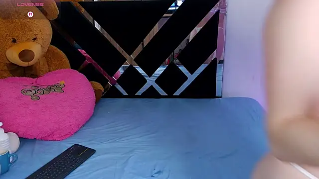 CatalinaSmith1 online show from 03/03/26, 09:05