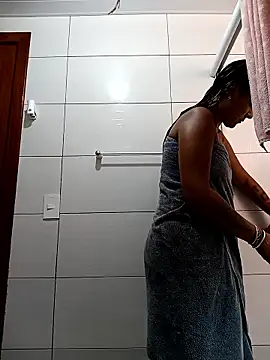 Pantaneirasexy online show from 02/04/26, 05:41