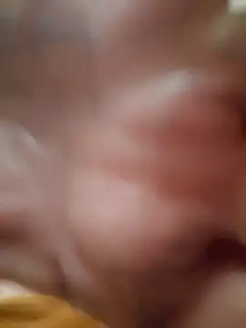 Snapshot of bouraktom6 chatting on 12/14/25, 08:14 bouraktom6 online show from 12/14/25, 08:14