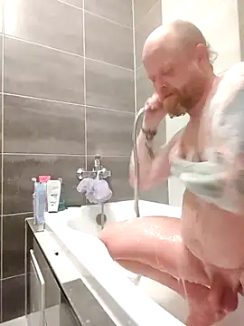 Snapshot of bouraktom6 chatting on 03/03/26, 09:11 bouraktom6 online show from 03/03/26, 09:11