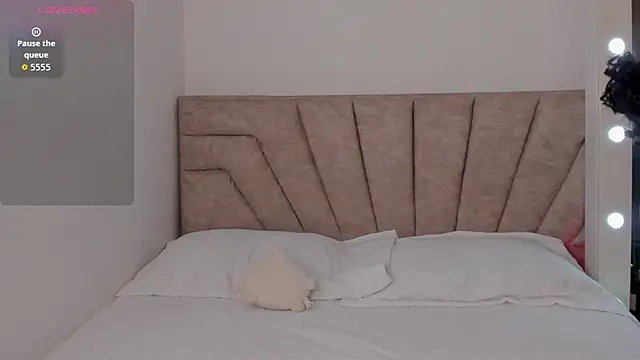 leahaltomm online show from 11/11/25, 08:47