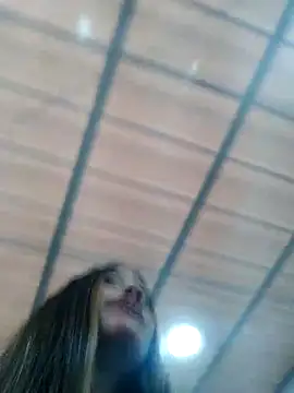 Snapshot of vicky_bass chatting on 03/18/25, 06:39 vicky bass online show from 03/18/25, 06:39