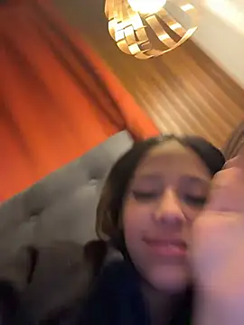 vicky bass online show from 12/18/25, 10:57