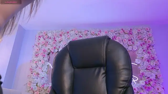 AmaiaHaywood online show from 12/04/25, 05:39