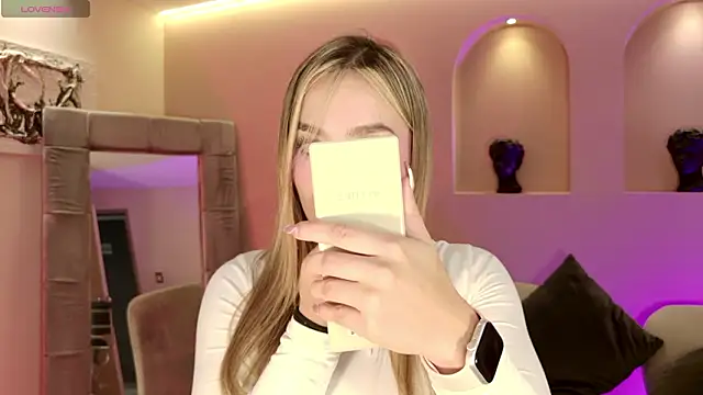 Snapshot of AmaiaHaywood chatting on 02/03/26, 06:00 AmaiaHaywood online show from 02/03/26, 06:00