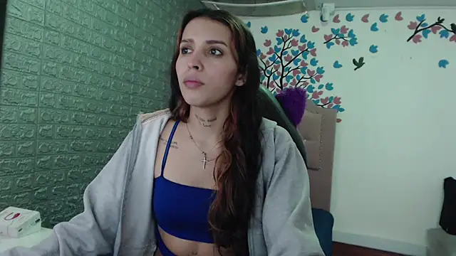 AngelaTurizo online show from 11/01/25, 07:08