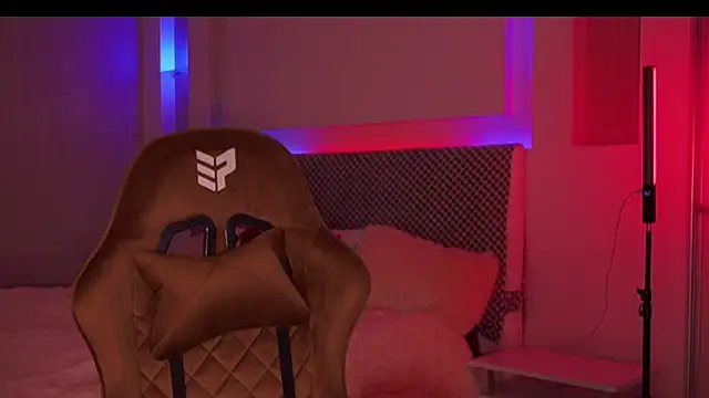  BbFreya online show from 02/02/25, 08:19