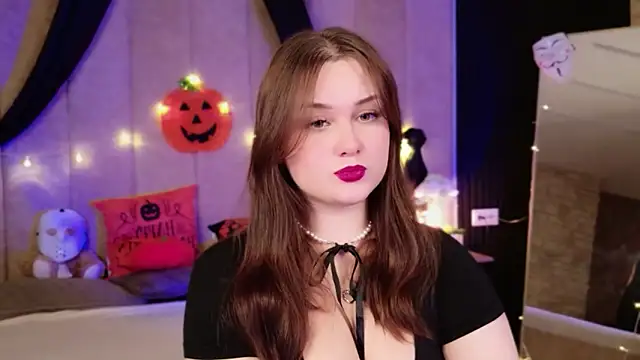 Kendra Parlow online show from 10/30/25, 08:39