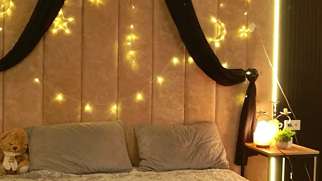 Snapshot of Kendra_Parlow chatting on 02/26/26, 08:42 Kendra Parlow online show from 02/26/26, 08:42