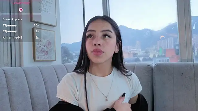 Daphne chers online show from 03/08/26, 03:37