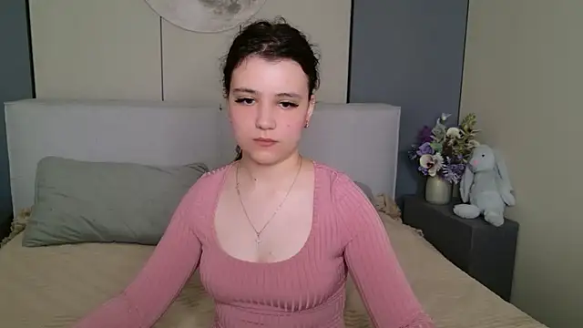 Pauline Heaven online show from 07/05/26, 05:58