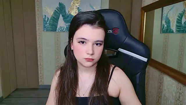 Pauline Heaven online show from 02/07/26, 05:48