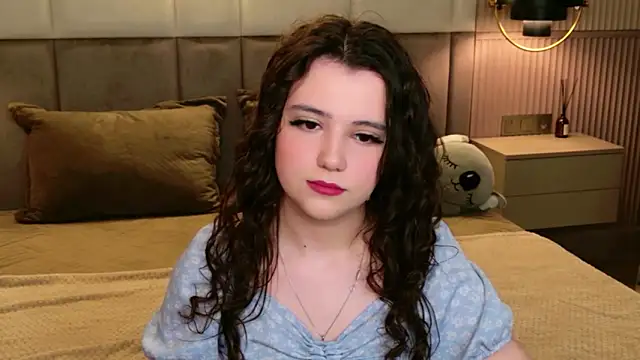 Pauline Heaven online show from 02/20/26, 06:26