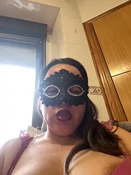 laarti online show from 12/18/25, 09:36