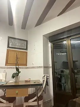 laarti online show from 10/03/25, 06:53