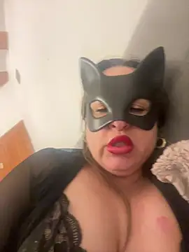 Snapshot of laarti chatting on 04/16/26, 09:39 laarti online show from 04/16/26, 09:39