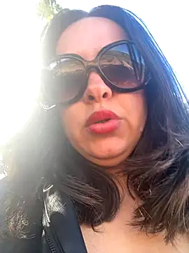 laarti online show from 10/07/25, 01:23