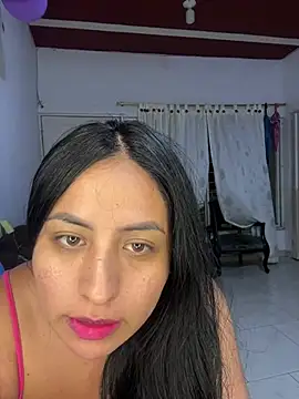 lamaravilla 08 online show from 02/08/25, 06:01