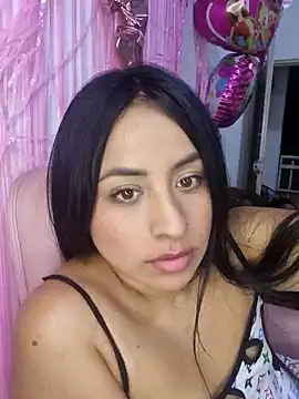 lamaravilla 08 online show from 02/02/25, 04:59