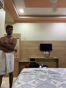 Loveinsync online show from 04/05/26, 08:32