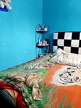 DivinaTransStrella online show from 10/15/25, 04:37