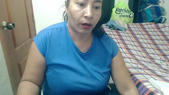 Snapshot of Siblleyx chatting on 11/12/25, 06:01 Siblleyx online show from 11/12/25, 06:01