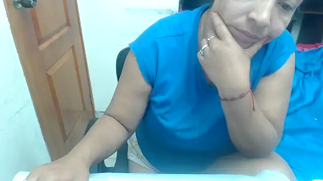 Snapshot of Siblleyx chatting on 02/27/25, 12:03 Siblleyx online show from 02/27/25, 12:03