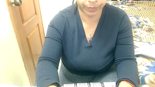 Snapshot of Siblleyx chatting on 09/26/25, 06:15 Siblleyx online show from 09/26/25, 06:15