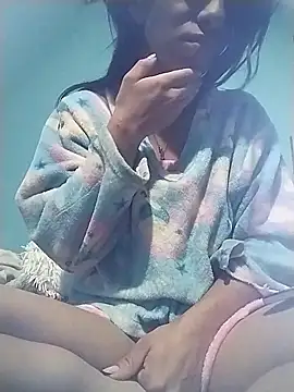 Ariell Kieran online show from 04/07/26, 07:21