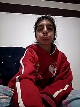 Snapshot of Ariell_Kieran chatting on 02/18/25, 12:15 Ariell Kieran online show from 02/18/25, 12:15