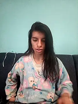 Ariell Kieran online show from 11/21/25, 08:52