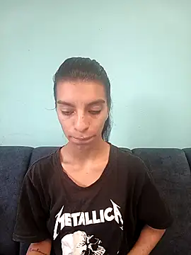 Ariell Kieran online show from 10/27/25, 08:32