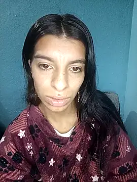 Ariell Kieran online show from 10/31/25, 02:19