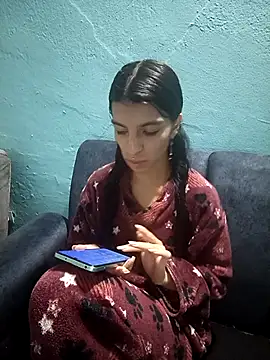 Ariell Kieran online show from 10/24/25, 12:42