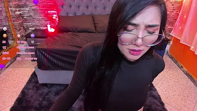 Snapshot of Enyel_valmina chatting on 02/26/25, 11:09 Enyel valmina online show from 02/26/25, 11:09