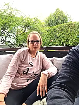 Fuxy-love69 online show from 04/12/26, 01:47