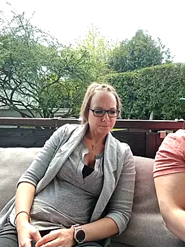 Fuxy-love69 online show from 04/18/26, 12:51