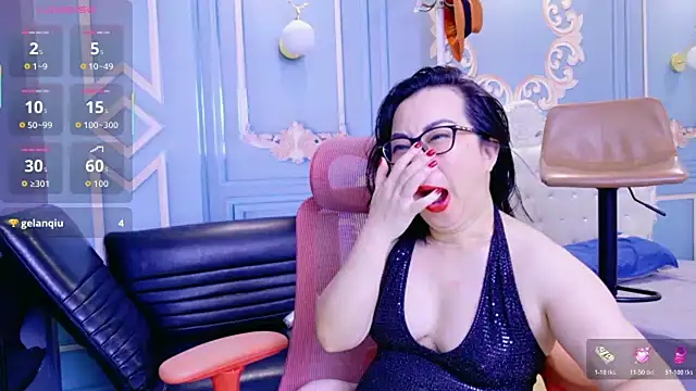 LucianaMe online show from 06/19/26, 03:18