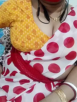 Snapshot of o-radha chatting on 02/16/25, 12:30 o-radha online show from 02/16/25, 12:30