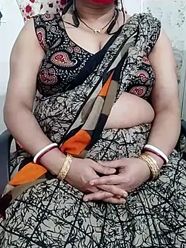 Snapshot of o-radha chatting on 02/10/25, 02:52 o-radha online show from 02/10/25, 02:52