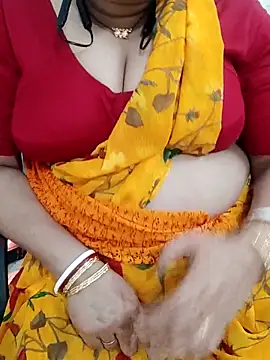 Snapshot of o-radha chatting on 02/07/25, 11:34 o-radha online show from 02/07/25, 11:34