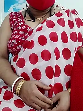 Snapshot of o-radha chatting on 02/11/25, 01:41 o-radha online show from 02/11/25, 01:41