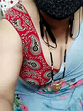 Snapshot of o-radha chatting on 02/18/25, 10:03 o-radha online show from 02/18/25, 10:03