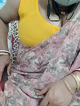 Snapshot of o-radha chatting on 02/14/25, 06:51 o-radha online show from 02/14/25, 06:51