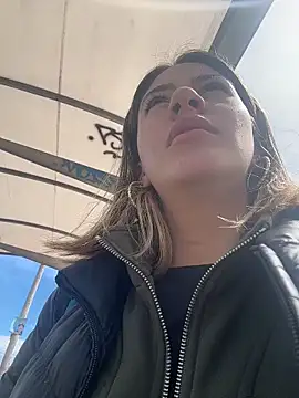 Snapshot of Andrea18_blonde chatting on 02/04/26, 03:40 Andrea18 blonde online show from 02/04/26, 03:40