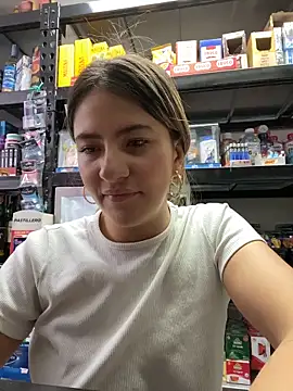 Andrea18 blonde online show from 04/09/26, 02:34