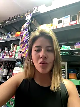 Andrea18 blonde online show from 11/03/25, 03:37