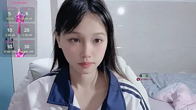 xunian71O online show from 02/25/25, 05:19